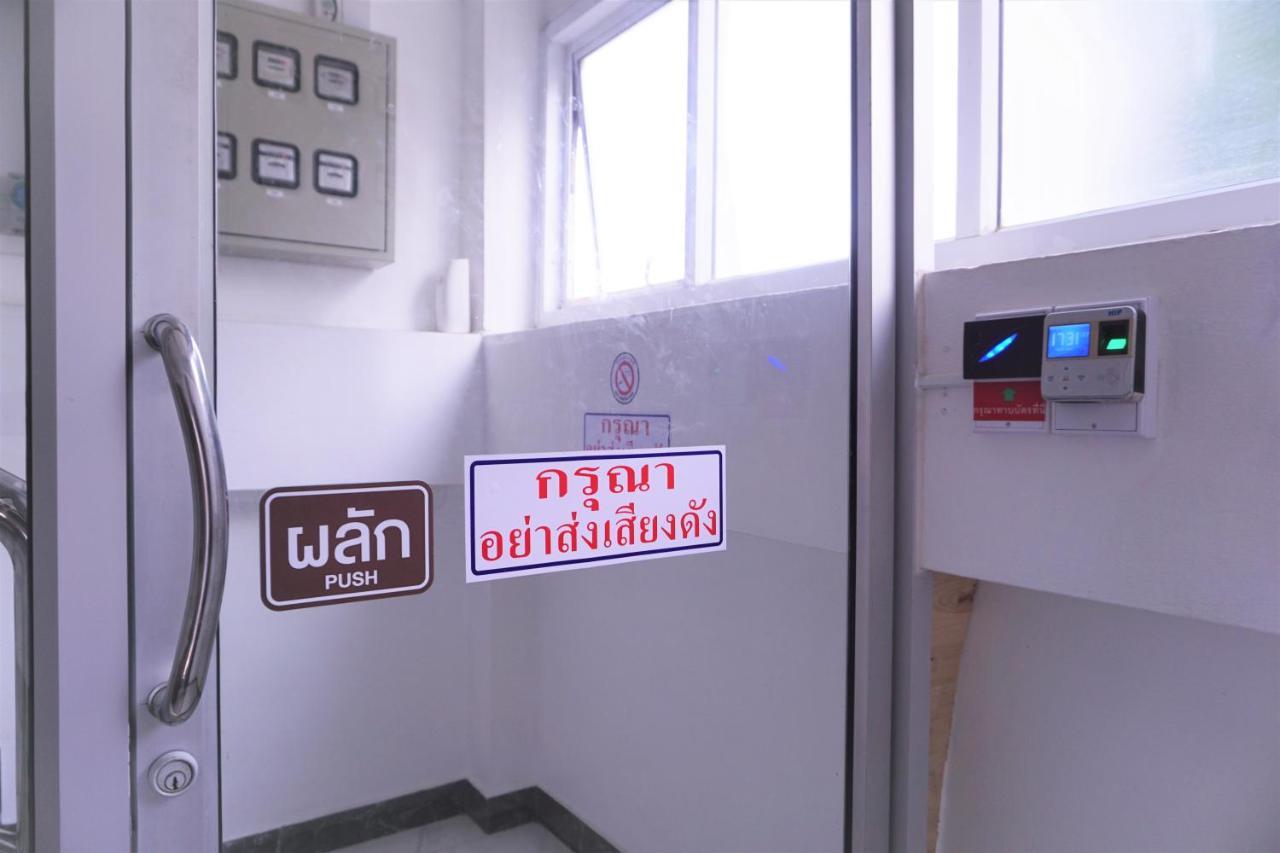 7 เฮาส์ Aparthotel เชียงใหม่ ภายนอก รูปภาพ