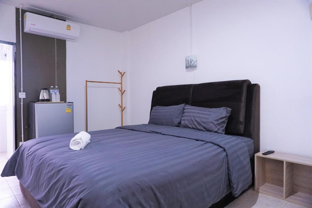7 เฮาส์ Aparthotel เชียงใหม่ ภายนอก รูปภาพ