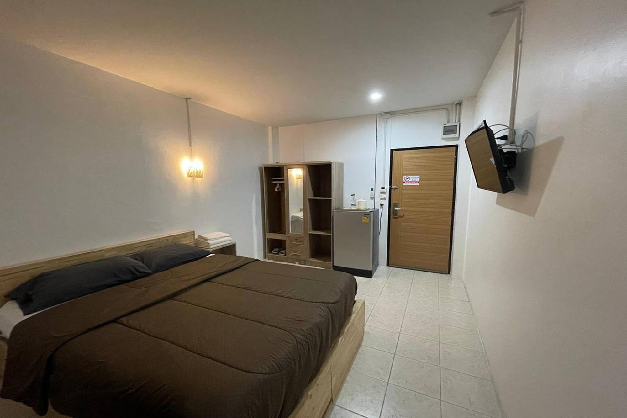 7 เฮาส์ Aparthotel เชียงใหม่ ภายนอก รูปภาพ