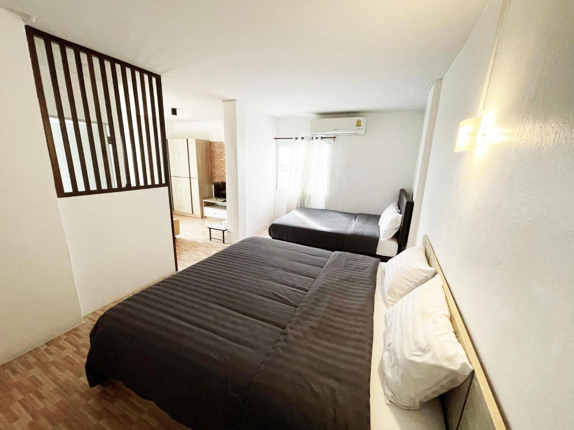 7 เฮาส์ Aparthotel เชียงใหม่ ภายนอก รูปภาพ